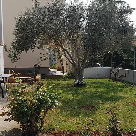 Apartment Pantalon, Big Terrace And Free Parking *