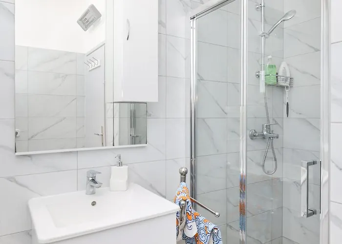 Pantalon, Big Terrace And Free Parking דירה *